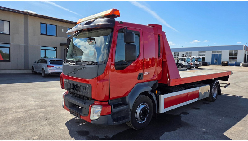 Volvo FL250 4X2 - Kamion za vuču: slika Volvo FL250 4X2 - Kamion za vuču Volvo FL250 4X2 - Kamion za vuču: slika Volvo FL250 4X2 - Kamion za vuču