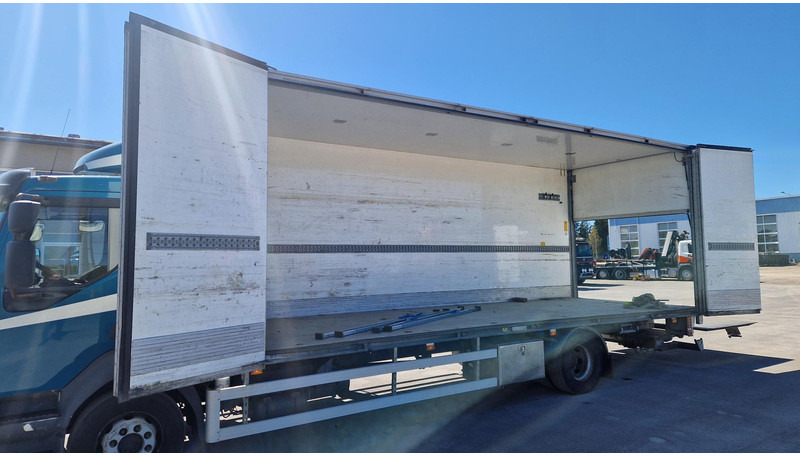 Volvo FL260 4X2 - Kamion sandučar: slika Volvo FL260 4X2 - Kamion sandučar Volvo FL260 4X2 - Kamion sandučar: slika Volvo FL260 4X2 - Kamion sandučar