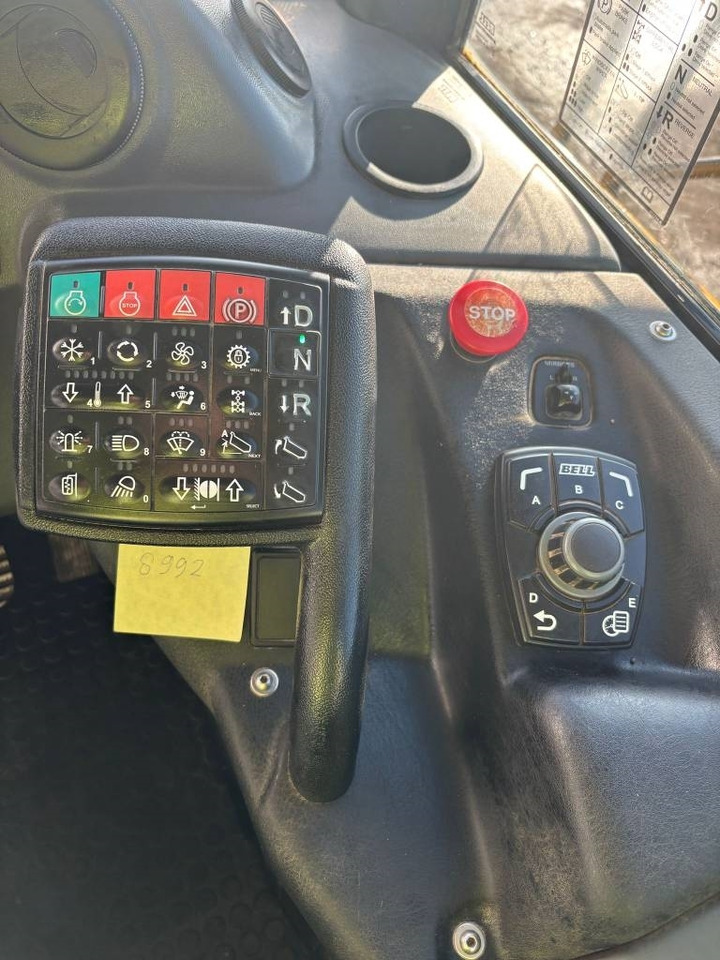 Zglobni istovarivač Bell B 20 E: slika Zglobni istovarivač Bell B 20 E Zglobni istovarivač Bell B 20 E: slika Zglobni istovarivač Bell B 20 E