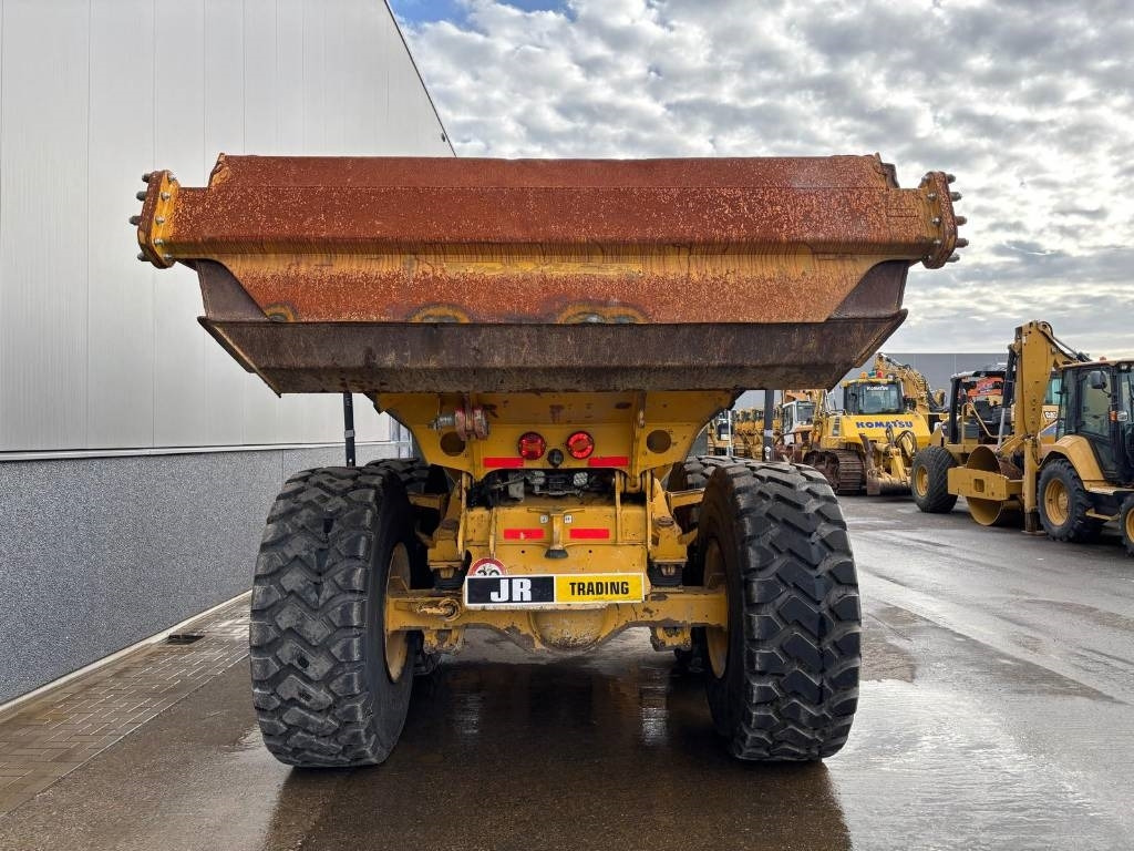 Bell B 30 E (New tyres)  - Zglobni istovarivač: slika Bell B 30 E (New tyres)  - Zglobni istovarivač Bell B 30 E (New tyres)  - Zglobni istovarivač: slika Bell B 30 E (New tyres)  - Zglobni istovarivač