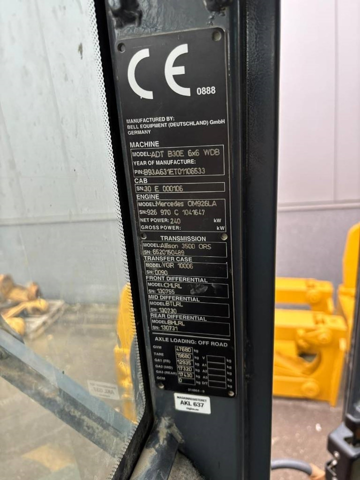 Bell B 30 E (New tyres / Under Preparation)  - Zglobni istovarivač: slika Bell B 30 E (New tyres / Under Preparation)  - Zglobni istovarivač Bell B 30 E (New tyres / Under Preparation)  - Zglobni istovarivač: slika Bell B 30 E (New tyres / Under Preparation)  - Zglobni istovarivač
