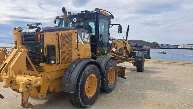 CAT 140 M AWD (CE + EPA / On Transport) - Grejder: slika CAT 140 M AWD (CE + EPA / On Transport) - Grejder CAT 140 M AWD (CE + EPA / On Transport) - Grejder: slika CAT 140 M AWD (CE + EPA / On Transport) - Grejder