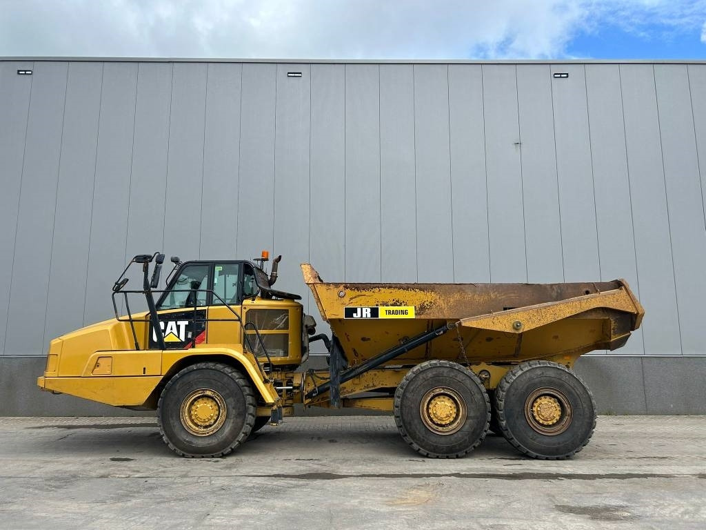 CAT 730 C2 (CE marked / under preparation) - Zglobni istovarivač: slika CAT 730 C2 (CE marked / under preparation) - Zglobni istovarivač CAT 730 C2 (CE marked / under preparation) - Zglobni istovarivač: slika CAT 730 C2 (CE marked / under preparation) - Zglobni istovarivač