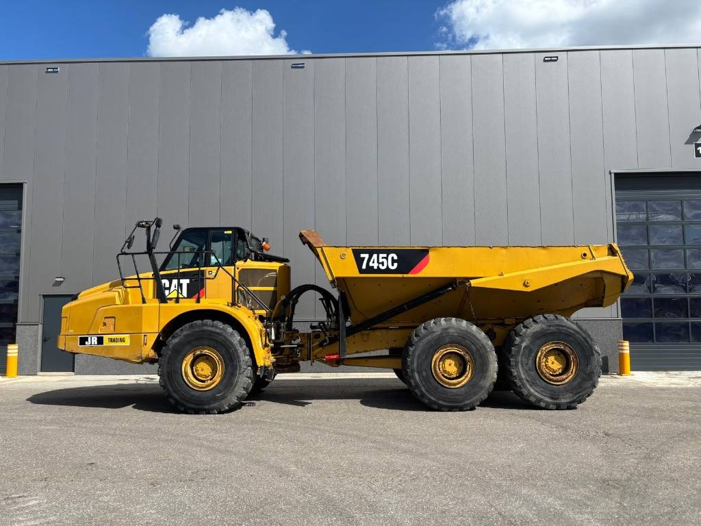 CAT 745 C (CE /Low Hours) - Zglobni istovarivač: slika CAT 745 C (CE /Low Hours) - Zglobni istovarivač CAT 745 C (CE /Low Hours) - Zglobni istovarivač: slika CAT 745 C (CE /Low Hours) - Zglobni istovarivač