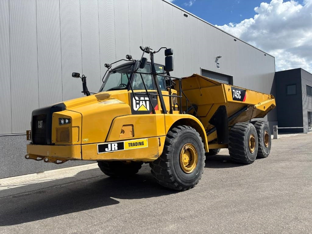 CAT 745 C (CE /Low Hours) - Zglobni istovarivač: slika CAT 745 C (CE /Low Hours) - Zglobni istovarivač CAT 745 C (CE /Low Hours) - Zglobni istovarivač: slika CAT 745 C (CE /Low Hours) - Zglobni istovarivač