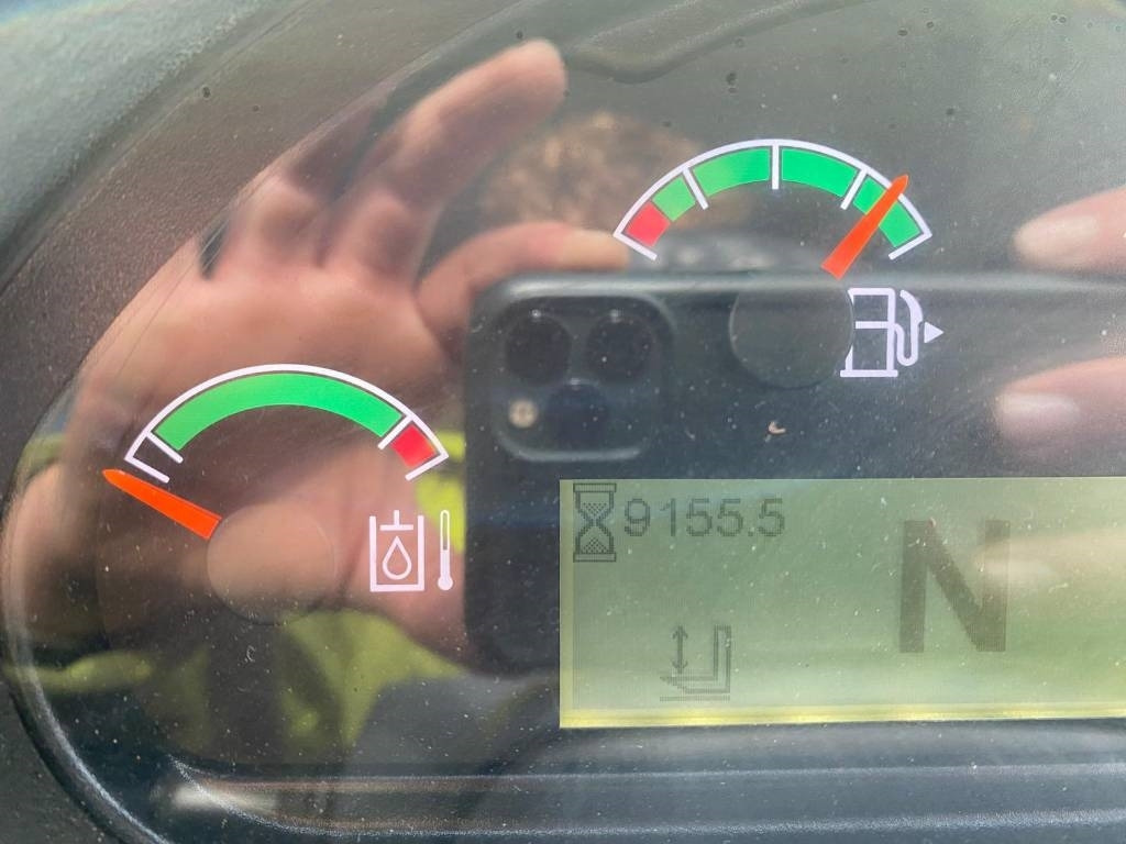 Utovarivač na kotačima CAT 938 M (Bucket + Forks): slika Utovarivač na kotačima CAT 938 M (Bucket + Forks) Utovarivač na kotačima CAT 938 M (Bucket + Forks): slika Utovarivač na kotačima CAT 938 M (Bucket + Forks)