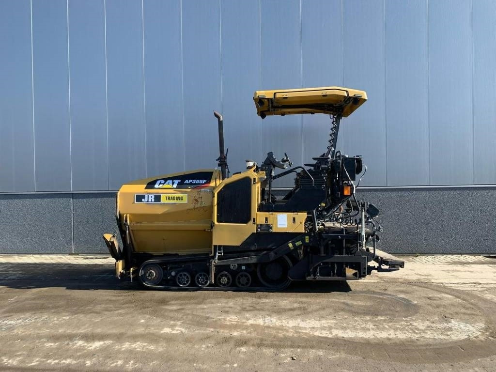 CAT AP355F - Finišer za asfalt: slika CAT AP355F - Finišer za asfalt CAT AP355F - Finišer za asfalt: slika CAT AP355F - Finišer za asfalt