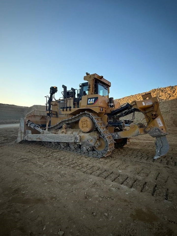 CAT D 10 T 2 (Coming soon) - Buldožer: slika CAT D 10 T 2 (Coming soon) - Buldožer CAT D 10 T 2 (Coming soon) - Buldožer: slika CAT D 10 T 2 (Coming soon) - Buldožer