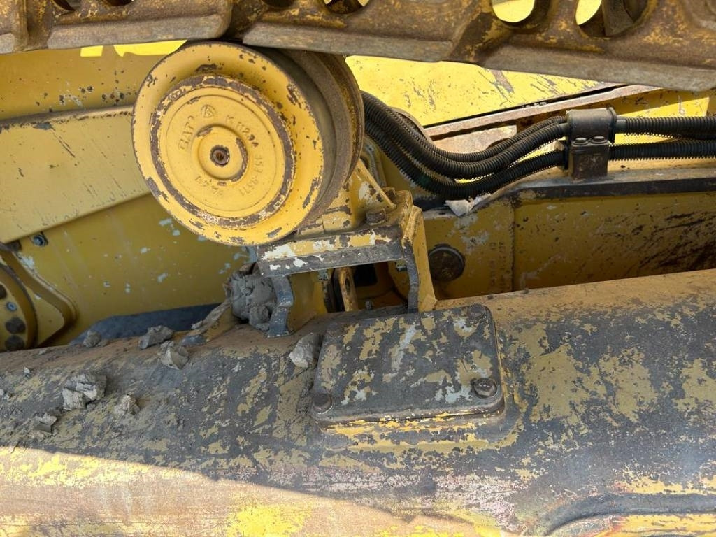 Buldožer CAT D 5 LGP (new undercarriage + ripper): slika Buldožer CAT D 5 LGP (new undercarriage + ripper)