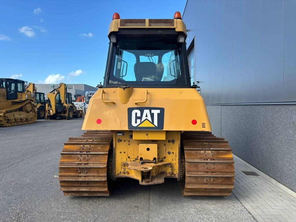 CAT D 6 K 2 LGP - Buldožer: slika CAT D 6 K 2 LGP - Buldožer CAT D 6 K 2 LGP - Buldožer: slika CAT D 6 K 2 LGP - Buldožer