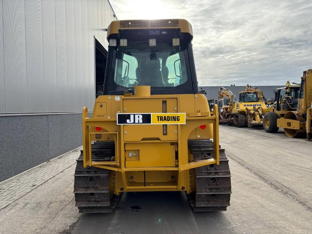 CAT D 6 K 2 XL (Low Verified Hours) - Buldožer: slika CAT D 6 K 2 XL (Low Verified Hours) - Buldožer CAT D 6 K 2 XL (Low Verified Hours) - Buldožer: slika CAT D 6 K 2 XL (Low Verified Hours) - Buldožer