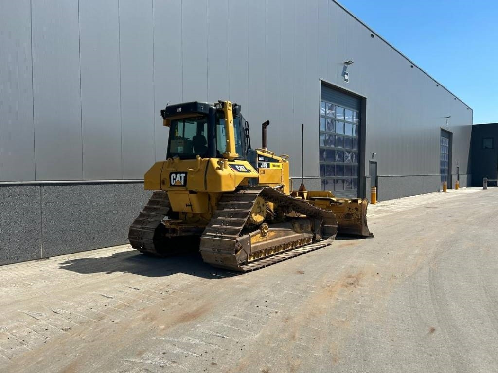 CAT D 6 N LGP (CE Certified) - Buldožer: slika CAT D 6 N LGP (CE Certified) - Buldožer CAT D 6 N LGP (CE Certified) - Buldožer: slika CAT D 6 N LGP (CE Certified) - Buldožer