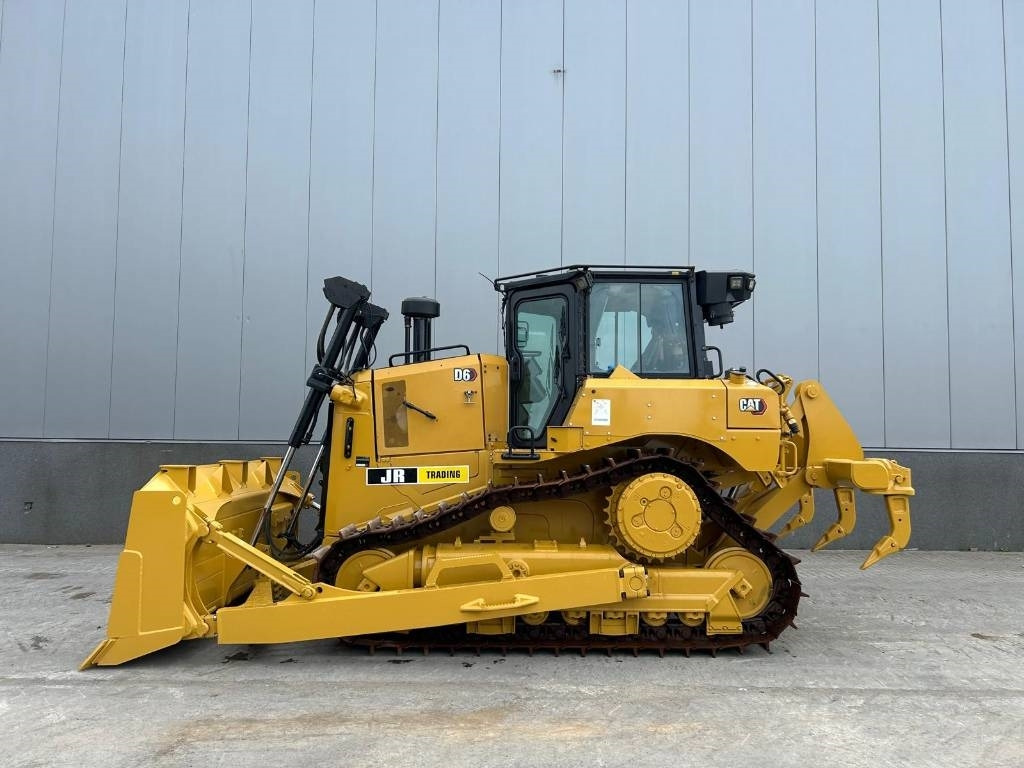 CAT D 6 XL (LOW HOURS - CE CERTIFIED) - Buldožer: slika CAT D 6 XL (LOW HOURS - CE CERTIFIED) - Buldožer CAT D 6 XL (LOW HOURS - CE CERTIFIED) - Buldožer: slika CAT D 6 XL (LOW HOURS - CE CERTIFIED) - Buldožer