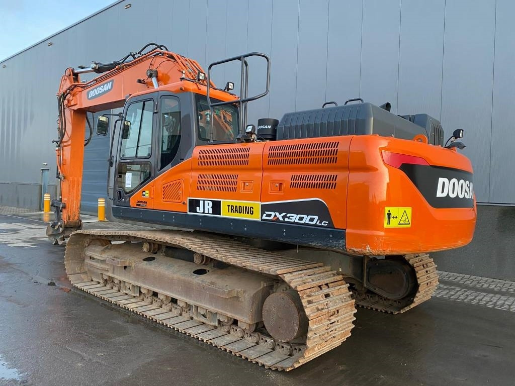 Doosan DX 300 LC-7 - Bager gusjeničar: slika Doosan DX 300 LC-7 - Bager gusjeničar Doosan DX 300 LC-7 - Bager gusjeničar: slika Doosan DX 300 LC-7 - Bager gusjeničar
