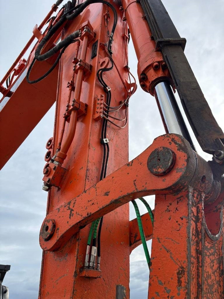 Zakup Hitachi ZX 490 LC H-6  Hitachi ZX 490 LC H-6: slika Zakup Hitachi ZX 490 LC H-6  Hitachi ZX 490 LC H-6