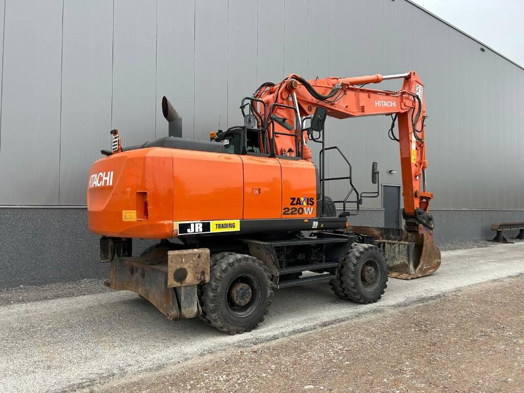 Hitachi ZX220W-5B - Bager na kotačima: slika Hitachi ZX220W-5B - Bager na kotačima Hitachi ZX220W-5B - Bager na kotačima: slika Hitachi ZX220W-5B - Bager na kotačima