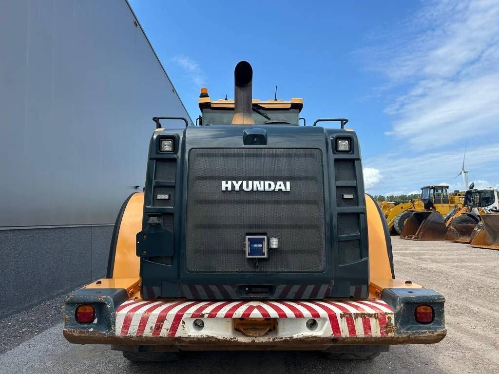 Hyundai HL 970  - Utovarivač na kotačima: slika Hyundai HL 970  - Utovarivač na kotačima Hyundai HL 970  - Utovarivač na kotačima: slika Hyundai HL 970  - Utovarivač na kotačima