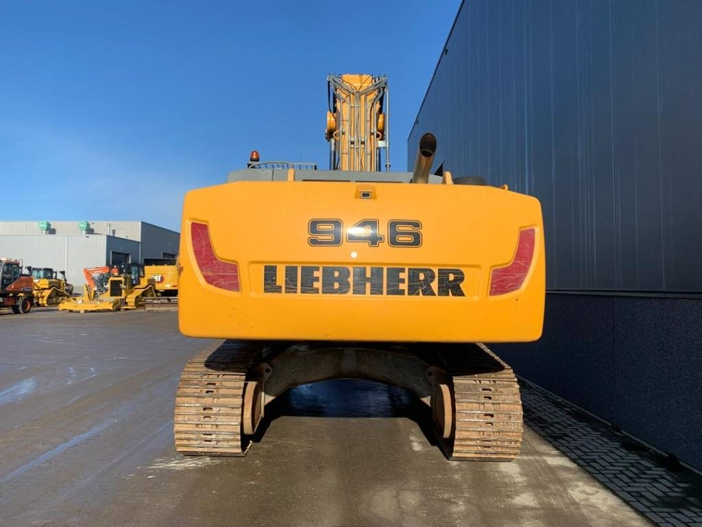 Liebherr R 946 LC - Bager gusjeničar: slika Liebherr R 946 LC - Bager gusjeničar Liebherr R 946 LC - Bager gusjeničar: slika Liebherr R 946 LC - Bager gusjeničar