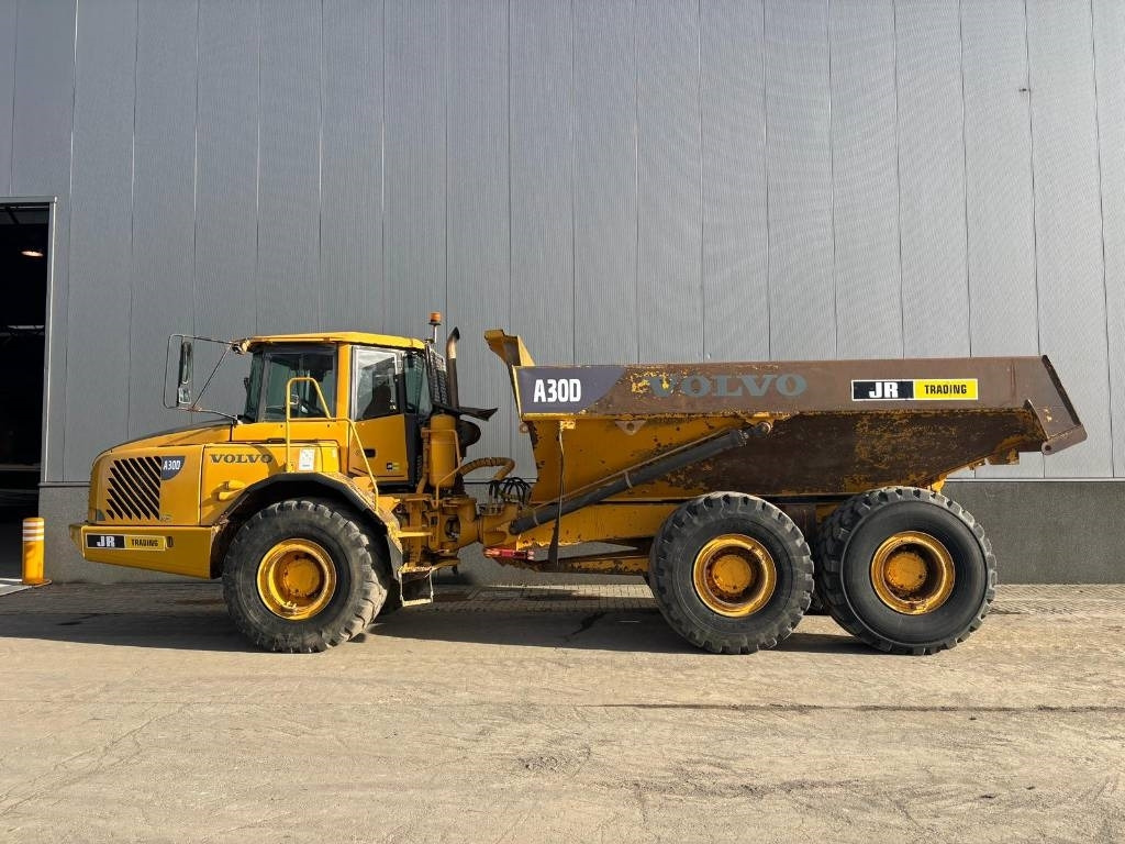 Volvo A 30 D - Zglobni istovarivač: slika Volvo A 30 D - Zglobni istovarivač Volvo A 30 D - Zglobni istovarivač: slika Volvo A 30 D - Zglobni istovarivač
