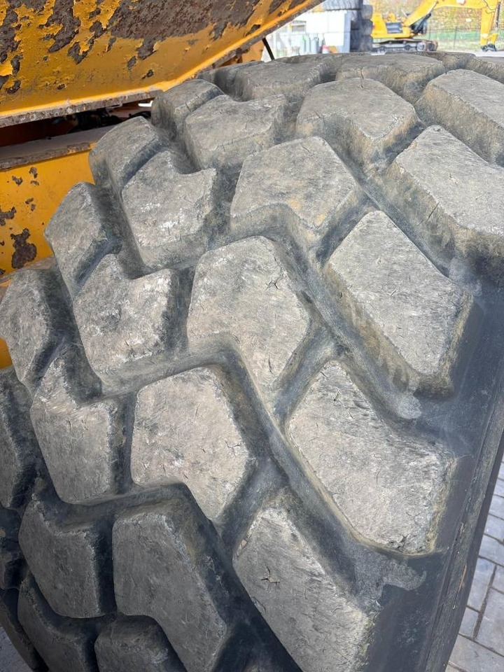 Zglobni istovarivač Volvo A 30 D: slika Zglobni istovarivač Volvo A 30 D Zglobni istovarivač Volvo A 30 D: slika Zglobni istovarivač Volvo A 30 D