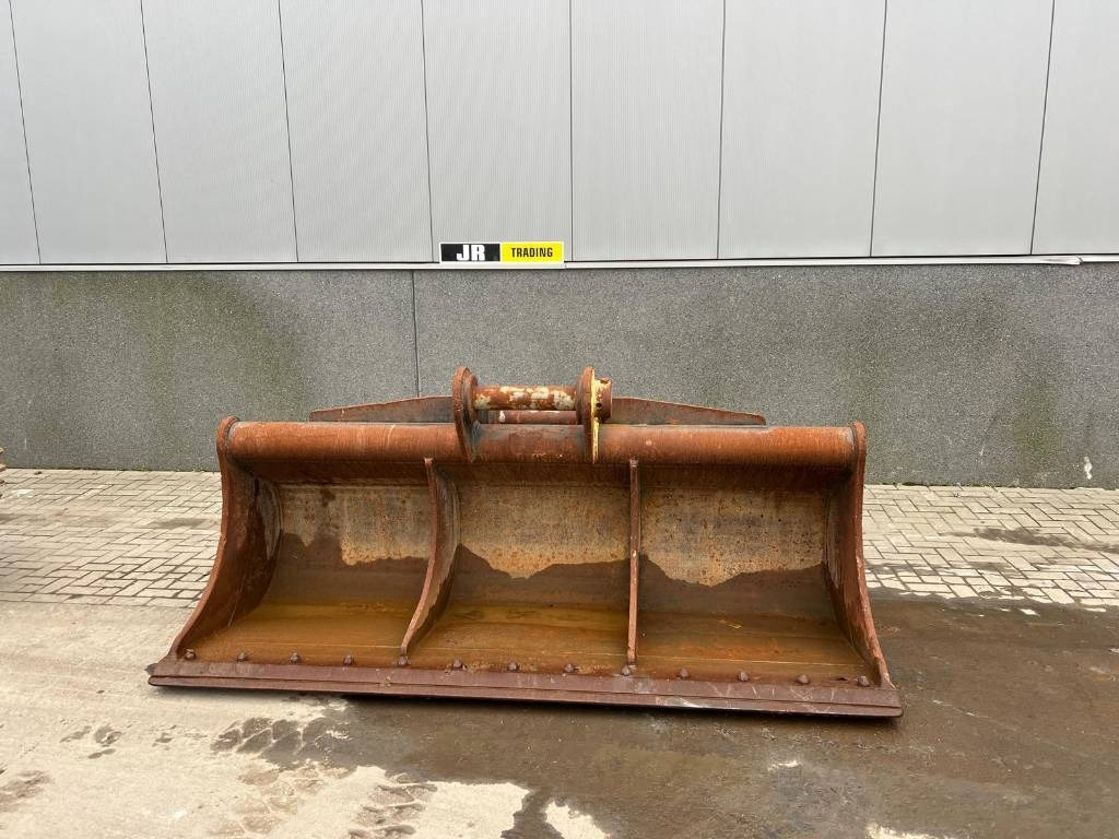 Volvo EC 480 E L coupler + bucket - Korpa za Građevinski strojevi: slika Volvo EC 480 E L coupler + bucket - Korpa za Građevinski strojevi Volvo EC 480 E L coupler + bucket - Korpa za Građevinski strojevi: slika Volvo EC 480 E L coupler + bucket - Korpa za Građevinski strojevi