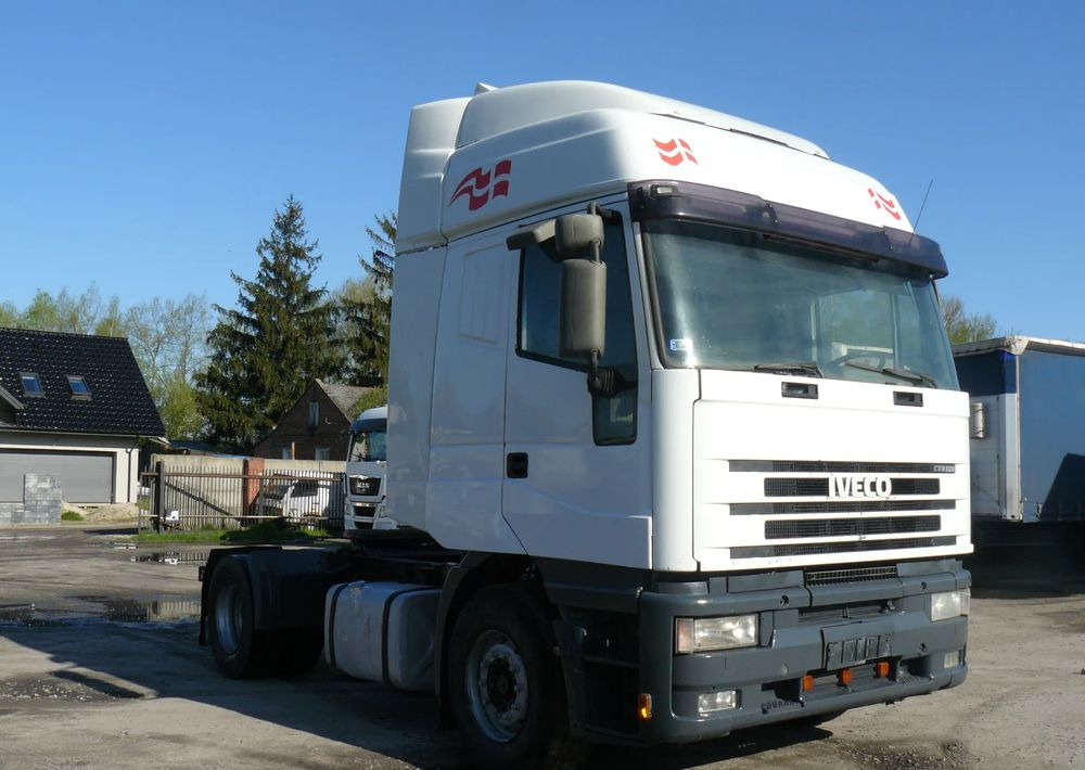 Iveco 430 - Tegljač: slika Iveco 430 - Tegljač Iveco 430 - Tegljač: slika Iveco 430 - Tegljač