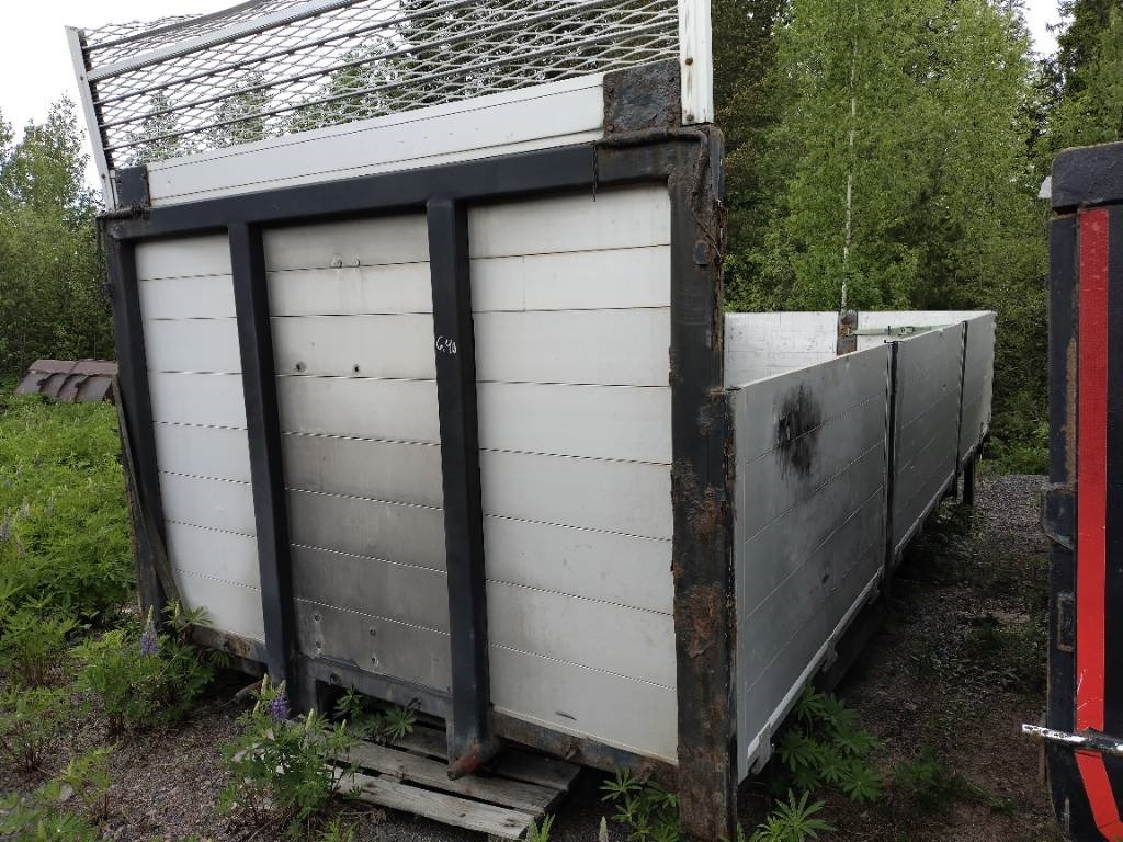 Rahtilava 6,40m nosturitupet+teline - Tovarni sanduk: slika Rahtilava 6,40m nosturitupet+teline - Tovarni sanduk Rahtilava 6,40m nosturitupet+teline - Tovarni sanduk: slika Rahtilava 6,40m nosturitupet+teline - Tovarni sanduk