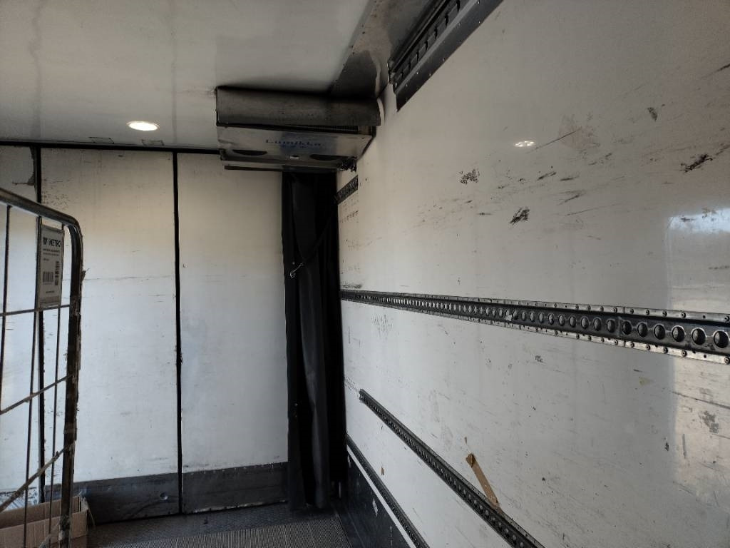 Kamion hladnjača Scania P360 4x2 Vak kylmäkori,lumikko+pl: slika Kamion hladnjača Scania P360 4x2 Vak kylmäkori,lumikko+pl Kamion hladnjača Scania P360 4x2 Vak kylmäkori,lumikko+pl: slika Kamion hladnjača Scania P360 4x2 Vak kylmäkori,lumikko+pl