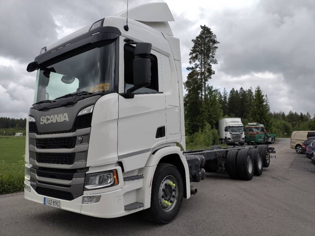 Scania R540 8x4 pitkä alusta runko 9,6m - Kamion-šasija: slika Scania R540 8x4 pitkä alusta runko 9,6m - Kamion-šasija Scania R540 8x4 pitkä alusta runko 9,6m - Kamion-šasija: slika Scania R540 8x4 pitkä alusta runko 9,6m - Kamion-šasija