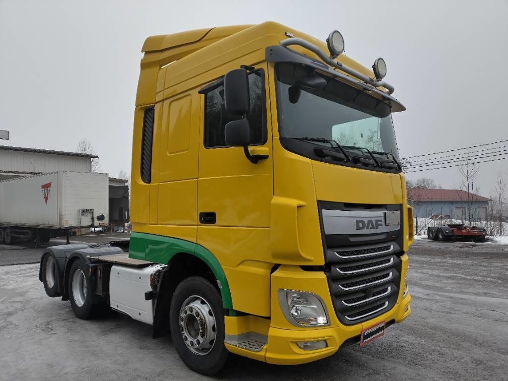 DAF XF440 Euro6 6x2 , hydrauliikka - Tegljač: slika DAF XF440 Euro6 6x2 , hydrauliikka - Tegljač DAF XF440 Euro6 6x2 , hydrauliikka - Tegljač: slika DAF XF440 Euro6 6x2 , hydrauliikka - Tegljač