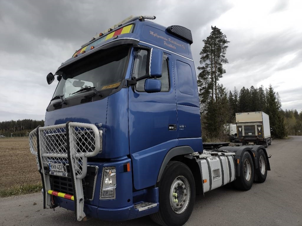 Volvo FH16 580 6x4 veturi, hydrauliikka - Tegljač: slika Volvo FH16 580 6x4 veturi, hydrauliikka - Tegljač Volvo FH16 580 6x4 veturi, hydrauliikka - Tegljač: slika Volvo FH16 580 6x4 veturi, hydrauliikka - Tegljač