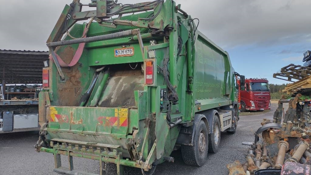 Volvo FM330 6x2 Norba pakkaaja,molokki nostin, manuaali - Kamion za odvoz smeća: slika Volvo FM330 6x2 Norba pakkaaja,molokki nostin, manuaali - Kamion za odvoz smeća Volvo FM330 6x2 Norba pakkaaja,molokki nostin, manuaali - Kamion za odvoz smeća: slika Volvo FM330 6x2 Norba pakkaaja,molokki nostin, manuaali - Kamion za odvoz smeća
