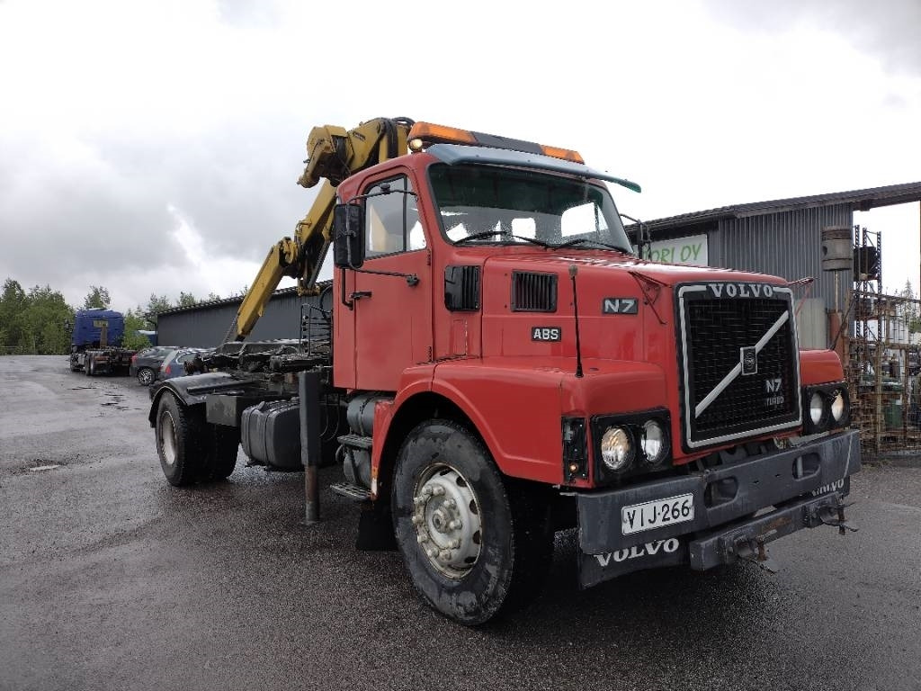 Volvo N7 Tico nosturi ja vl-laite,280tkm!! - Utovarivač s proklizavajućim upravljanjem: slika Volvo N7 Tico nosturi ja vl-laite,280tkm!! - Utovarivač s proklizavajućim upravljanjem Volvo N7 Tico nosturi ja vl-laite,280tkm!! - Utovarivač s proklizavajućim upravljanjem: slika Volvo N7 Tico nosturi ja vl-laite,280tkm!! - Utovarivač s proklizavajućim upravljanjem