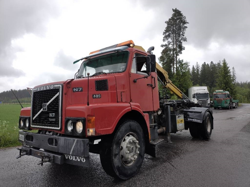Volvo N7 Tico nosturi ja vl-laite,280tkm!! - Utovarivač s proklizavajućim upravljanjem: slika Volvo N7 Tico nosturi ja vl-laite,280tkm!! - Utovarivač s proklizavajućim upravljanjem Volvo N7 Tico nosturi ja vl-laite,280tkm!! - Utovarivač s proklizavajućim upravljanjem: slika Volvo N7 Tico nosturi ja vl-laite,280tkm!! - Utovarivač s proklizavajućim upravljanjem
