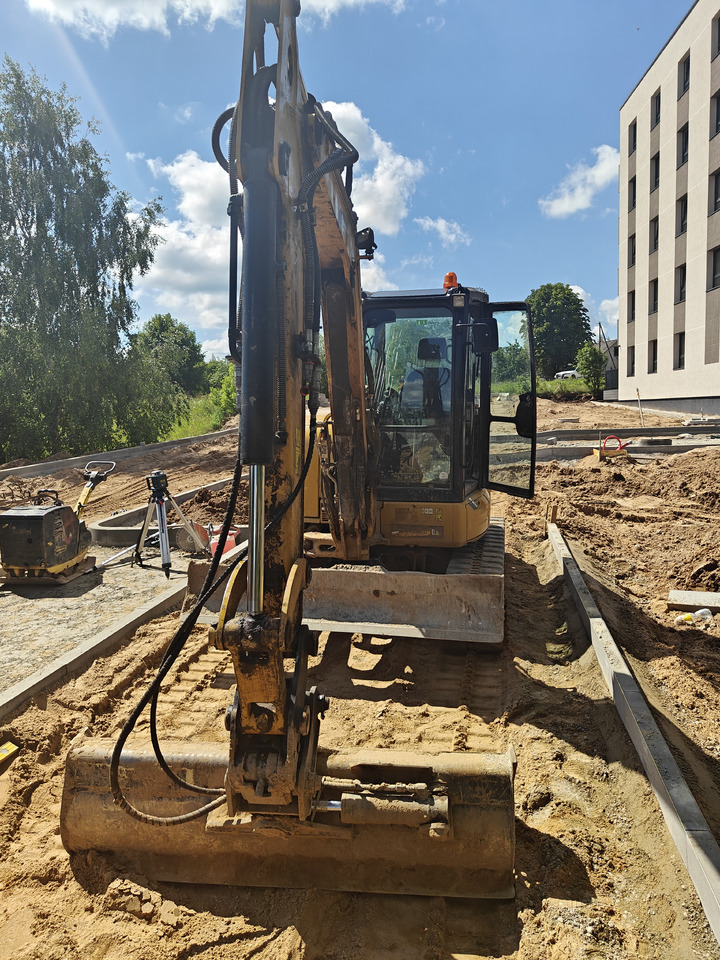 CATERPILLAR 305E2 - Mini bager: slika CATERPILLAR 305E2 - Mini bager CATERPILLAR 305E2 - Mini bager: slika CATERPILLAR 305E2 - Mini bager
