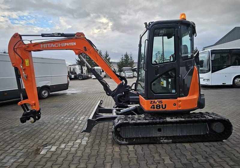 Hitachi ZX48U-5A CLR / 3 ŁYŻKI / SPROWADZONA / 2 300 MTH - Bager gusjeničar: slika Hitachi ZX48U-5A CLR / 3 ŁYŻKI / SPROWADZONA / 2 300 MTH - Bager gusjeničar Hitachi ZX48U-5A CLR / 3 ŁYŻKI / SPROWADZONA / 2 300 MTH - Bager gusjeničar: slika Hitachi ZX48U-5A CLR / 3 ŁYŻKI / SPROWADZONA / 2 300 MTH - Bager gusjeničar