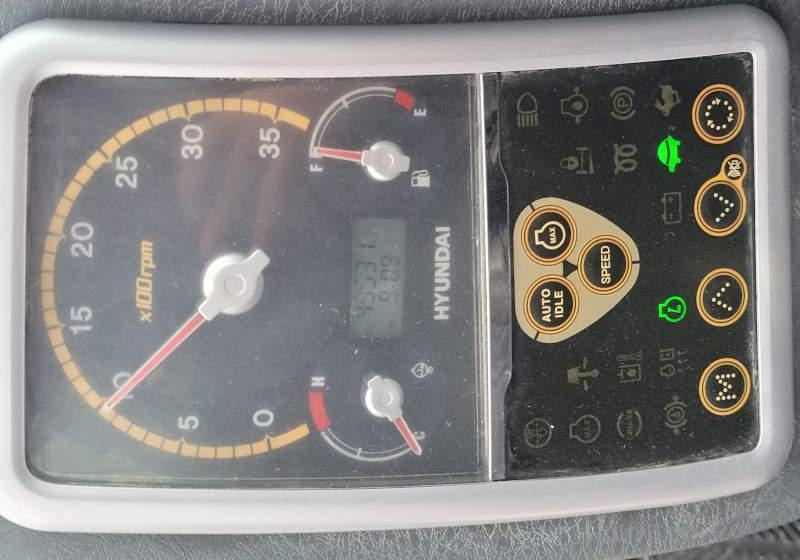 Hyundai ROBEX 55W-9 EXCAVATOR / SPROWADZONY Z FRANCJI - Bager na kotačima: slika Hyundai ROBEX 55W-9 EXCAVATOR / SPROWADZONY Z FRANCJI - Bager na kotačima Hyundai ROBEX 55W-9 EXCAVATOR / SPROWADZONY Z FRANCJI - Bager na kotačima: slika Hyundai ROBEX 55W-9 EXCAVATOR / SPROWADZONY Z FRANCJI - Bager na kotačima