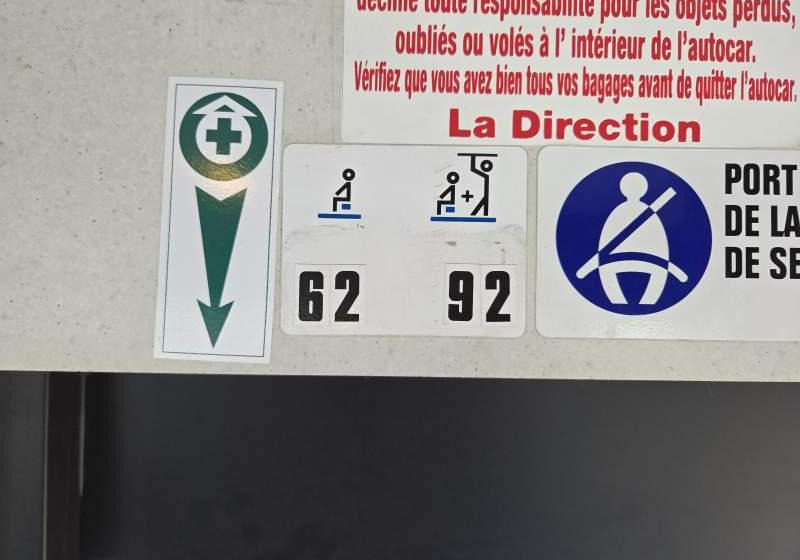 Irisbus AXER / SPROWADZONY/ 62 MIEJSCA + 30 STOJĄCYCH - Prigradski autobus: slika Irisbus AXER / SPROWADZONY/ 62 MIEJSCA + 30 STOJĄCYCH - Prigradski autobus Irisbus AXER / SPROWADZONY/ 62 MIEJSCA + 30 STOJĄCYCH - Prigradski autobus: slika Irisbus AXER / SPROWADZONY/ 62 MIEJSCA + 30 STOJĄCYCH - Prigradski autobus