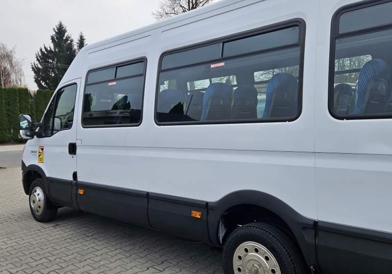 Iveco A50C17 DAILY / SPROWADZONE / KLIMA DLA KIEROWCY - Minibus, Putnički kombi: slika Iveco A50C17 DAILY / SPROWADZONE / KLIMA DLA KIEROWCY - Minibus, Putnički kombi Iveco A50C17 DAILY / SPROWADZONE / KLIMA DLA KIEROWCY - Minibus, Putnički kombi: slika Iveco A50C17 DAILY / SPROWADZONE / KLIMA DLA KIEROWCY - Minibus, Putnički kombi