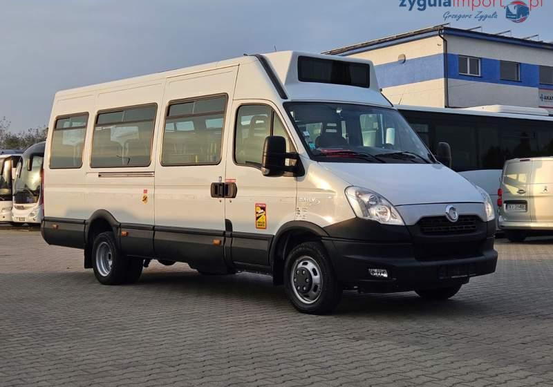 Iveco A50C17 DAILY / SPROWADZONE / MANUAL / EEV - Minibus, Putnički kombi: slika Iveco A50C17 DAILY / SPROWADZONE / MANUAL / EEV - Minibus, Putnički kombi Iveco A50C17 DAILY / SPROWADZONE / MANUAL / EEV - Minibus, Putnički kombi: slika Iveco A50C17 DAILY / SPROWADZONE / MANUAL / EEV - Minibus, Putnički kombi