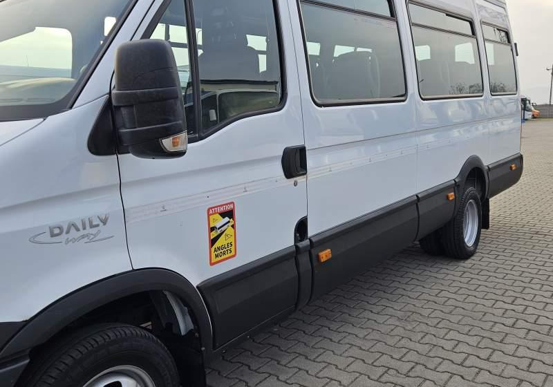 Iveco A50C17 DAILY / SPROWADZONE / MANUAL / EEV - Minibus, Putnički kombi: slika Iveco A50C17 DAILY / SPROWADZONE / MANUAL / EEV - Minibus, Putnički kombi Iveco A50C17 DAILY / SPROWADZONE / MANUAL / EEV - Minibus, Putnički kombi: slika Iveco A50C17 DAILY / SPROWADZONE / MANUAL / EEV - Minibus, Putnički kombi