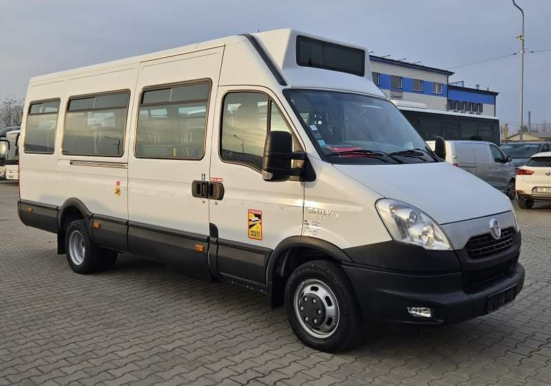 Iveco A50C17 DAILY / SPROWADZONE / MANUAL / EEV - Minibus, Putnički kombi: slika Iveco A50C17 DAILY / SPROWADZONE / MANUAL / EEV - Minibus, Putnički kombi Iveco A50C17 DAILY / SPROWADZONE / MANUAL / EEV - Minibus, Putnički kombi: slika Iveco A50C17 DAILY / SPROWADZONE / MANUAL / EEV - Minibus, Putnički kombi