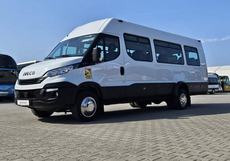 Iveco A60C15 / SPROWADZONE / EURO 6 / 25 000 KM - Minibus, Putnički kombi: slika Iveco A60C15 / SPROWADZONE / EURO 6 / 25 000 KM - Minibus, Putnički kombi Iveco A60C15 / SPROWADZONE / EURO 6 / 25 000 KM - Minibus, Putnički kombi: slika Iveco A60C15 / SPROWADZONE / EURO 6 / 25 000 KM - Minibus, Putnički kombi