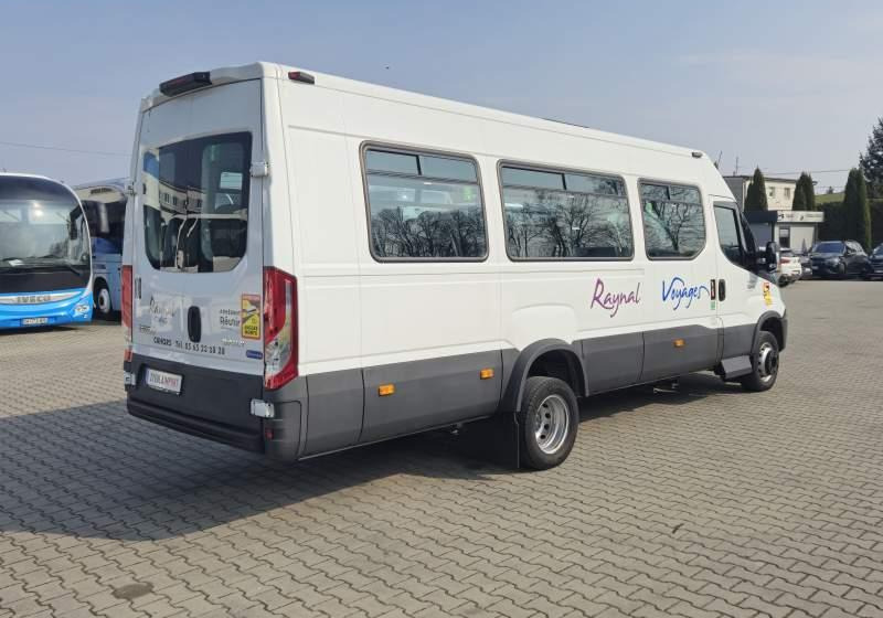 Iveco A60C15 / SPROWADZONE / EURO 6 / 39 000 KM - Minibus, Putnički kombi: slika Iveco A60C15 / SPROWADZONE / EURO 6 / 39 000 KM - Minibus, Putnički kombi Iveco A60C15 / SPROWADZONE / EURO 6 / 39 000 KM - Minibus, Putnički kombi: slika Iveco A60C15 / SPROWADZONE / EURO 6 / 39 000 KM - Minibus, Putnički kombi