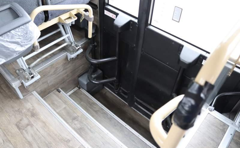 Iveco CROSSWAY LINE / SPROWADZONE/ AUTOMAT / 12 M - Prigradski autobus: slika Iveco CROSSWAY LINE / SPROWADZONE/ AUTOMAT / 12 M - Prigradski autobus Iveco CROSSWAY LINE / SPROWADZONE/ AUTOMAT / 12 M - Prigradski autobus: slika Iveco CROSSWAY LINE / SPROWADZONE/ AUTOMAT / 12 M - Prigradski autobus
