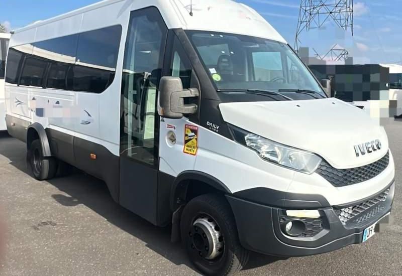 Iveco DAILY/ SPROWADZONE / 2X KLIMA / TV / 108 000 KM - Minibus, Putnički kombi: slika Iveco DAILY/ SPROWADZONE / 2X KLIMA / TV / 108 000 KM - Minibus, Putnički kombi Iveco DAILY/ SPROWADZONE / 2X KLIMA / TV / 108 000 KM - Minibus, Putnički kombi: slika Iveco DAILY/ SPROWADZONE / 2X KLIMA / TV / 108 000 KM - Minibus, Putnički kombi