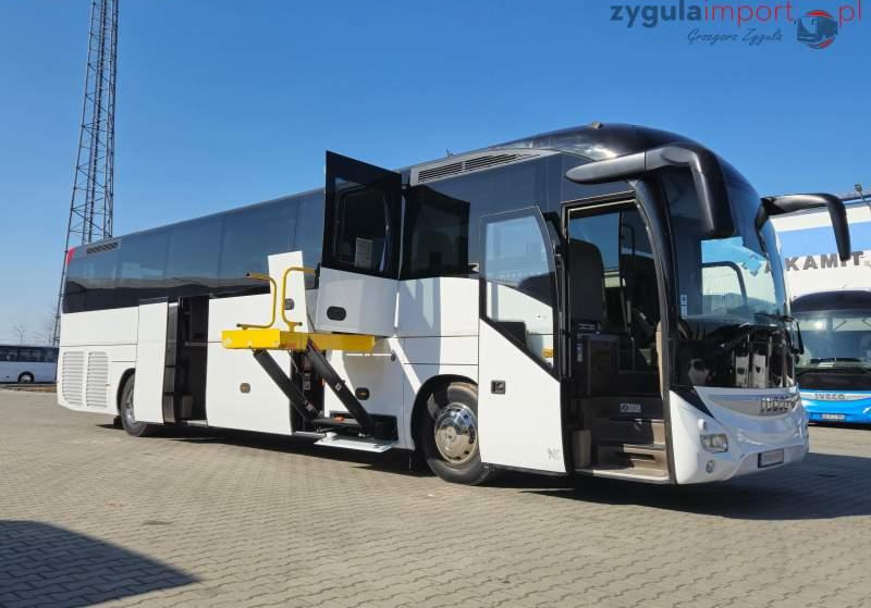 Iveco MAGELYS / SPROWADZONY / WINDA / EURO 6 - Turistički autobus: slika Iveco MAGELYS / SPROWADZONY / WINDA / EURO 6 - Turistički autobus Iveco MAGELYS / SPROWADZONY / WINDA / EURO 6 - Turistički autobus: slika Iveco MAGELYS / SPROWADZONY / WINDA / EURO 6 - Turistički autobus