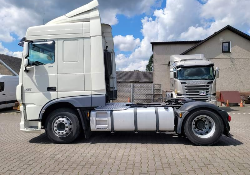 DAF XF510 SPACE CAB / SPROWADZONY / MANUAL / RETARDER - Tegljač: slika DAF XF510 SPACE CAB / SPROWADZONY / MANUAL / RETARDER - Tegljač DAF XF510 SPACE CAB / SPROWADZONY / MANUAL / RETARDER - Tegljač: slika DAF XF510 SPACE CAB / SPROWADZONY / MANUAL / RETARDER - Tegljač