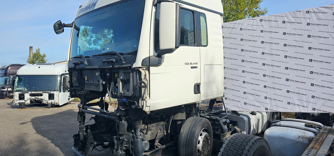 MAN MAN TGX, TGS EURO 6 cab, body cabin, cabina, replacement cab, medium height roof, F99/L47/L49, 81600007848, 81600007831, 81600007871, 81600007920, 81600007949, 81600007858, 81600007832, 81600007849, 8 - Kabina za Kamion: slika MAN MAN TGX, TGS EURO 6 cab, body cabin, cabina, replacement cab, medium height roof, F99/L47/L49, 81600007848, 81600007831, 81600007871, 81600007920, 81600007949, 81600007858, 81600007832, 81600007849, 8 - Kabina za Kamion MAN MAN TGX, TGS EURO 6 cab, body cabin, cabina, replacement cab, medium height roof, F99/L47/L49, 81600007848, 81600007831, 81600007871, 81600007920, 81600007949, 81600007858, 81600007832, 81600007849, 8 - Kabina za Kamion: slika MAN MAN TGX, TGS EURO 6 cab, body cabin, cabina, replacement cab, medium height roof, F99/L47/L49, 81600007848, 81600007831, 81600007871, 81600007920, 81600007949, 81600007858, 81600007832, 81600007849, 8 - Kabina za Kamion