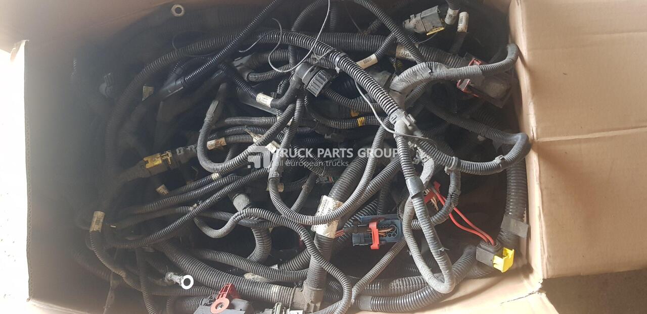 VOLVO FH4 euro6, RENAULT RAGE / GAMA cable harness, connectors, electric lines, electric cables FCIOM ,CCIOM, RCIOM 22046285, 21675272, 21675276, 21675305, 21675306, 21914997, 22163864, 21120361, 2230 - Kabeli/ Ožičenje za Kamion: slika VOLVO FH4 euro6, RENAULT RAGE / GAMA cable harness, connectors, electric lines, electric cables FCIOM ,CCIOM, RCIOM 22046285, 21675272, 21675276, 21675305, 21675306, 21914997, 22163864, 21120361, 2230 - Kabeli/ Ožičenje za Kamion VOLVO FH4 euro6, RENAULT RAGE / GAMA cable harness, connectors, electric lines, electric cables FCIOM ,CCIOM, RCIOM 22046285, 21675272, 21675276, 21675305, 21675306, 21914997, 22163864, 21120361, 2230 - Kabeli/ Ožičenje za Kamion: slika VOLVO FH4 euro6, RENAULT RAGE / GAMA cable harness, connectors, electric lines, electric cables FCIOM ,CCIOM, RCIOM 22046285, 21675272, 21675276, 21675305, 21675306, 21914997, 22163864, 21120361, 2230 - Kabeli/ Ožičenje za Kamion